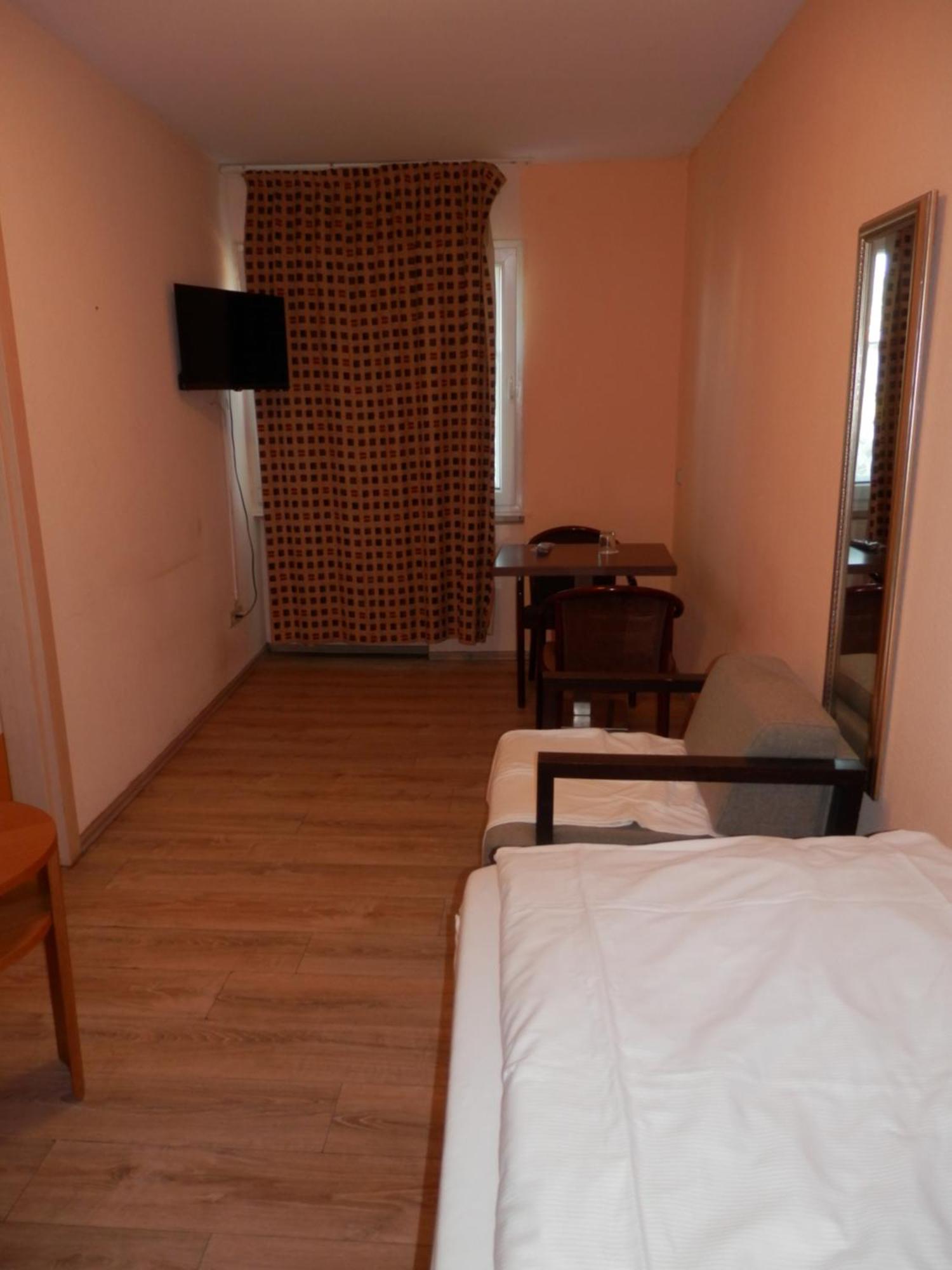 Relax Hotel-Ludwigshafen Luaran gambar